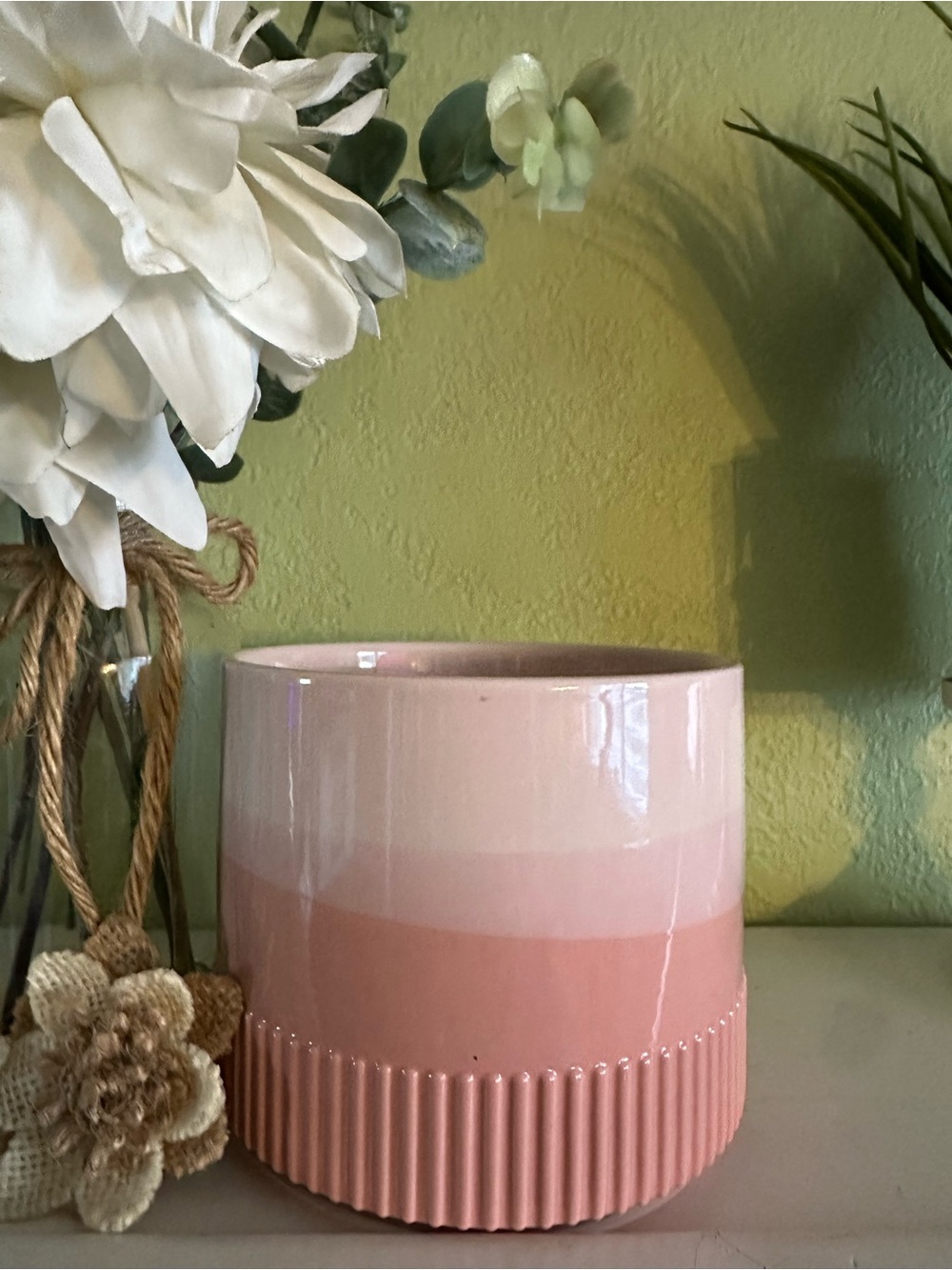 Blush Pink Ombre Ceramic Candle 4 Wick VANILLA TONKA